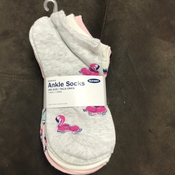 Old Navy Accessories - Women’s Ankle socks!!